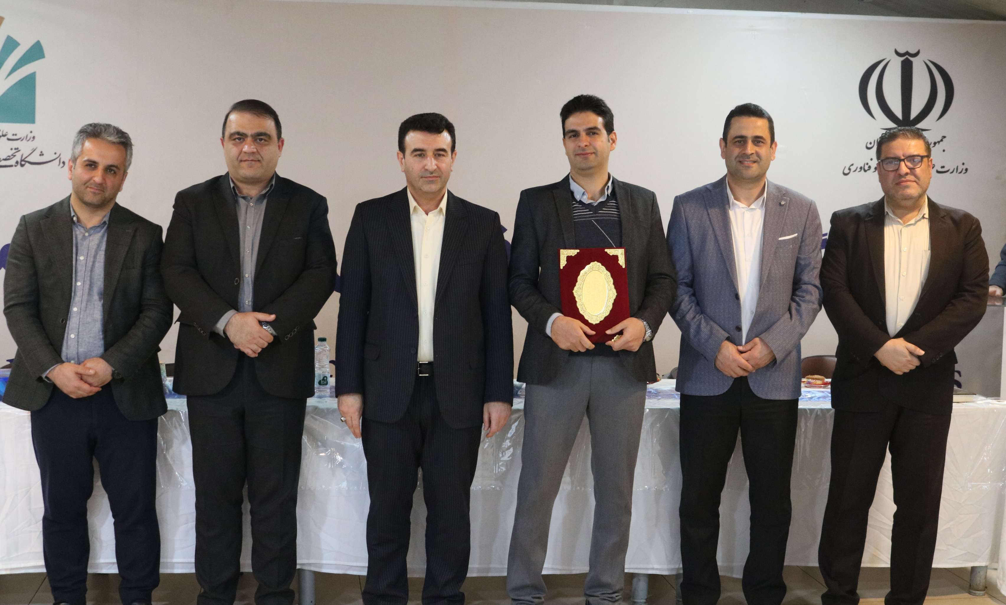 The Commemoration Ceremony of Research Week and Recognition of Outstanding Researchers at Amol University of Special Modern Technologies