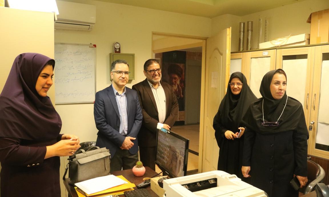 دیدار صمیمانه هیأت رئیسه با کارمندان دانشگاه