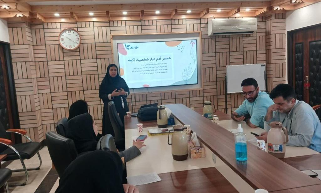  برگزاری کارگاه «خانواده پایدار» ویژه یاوران علمی دانشگاه