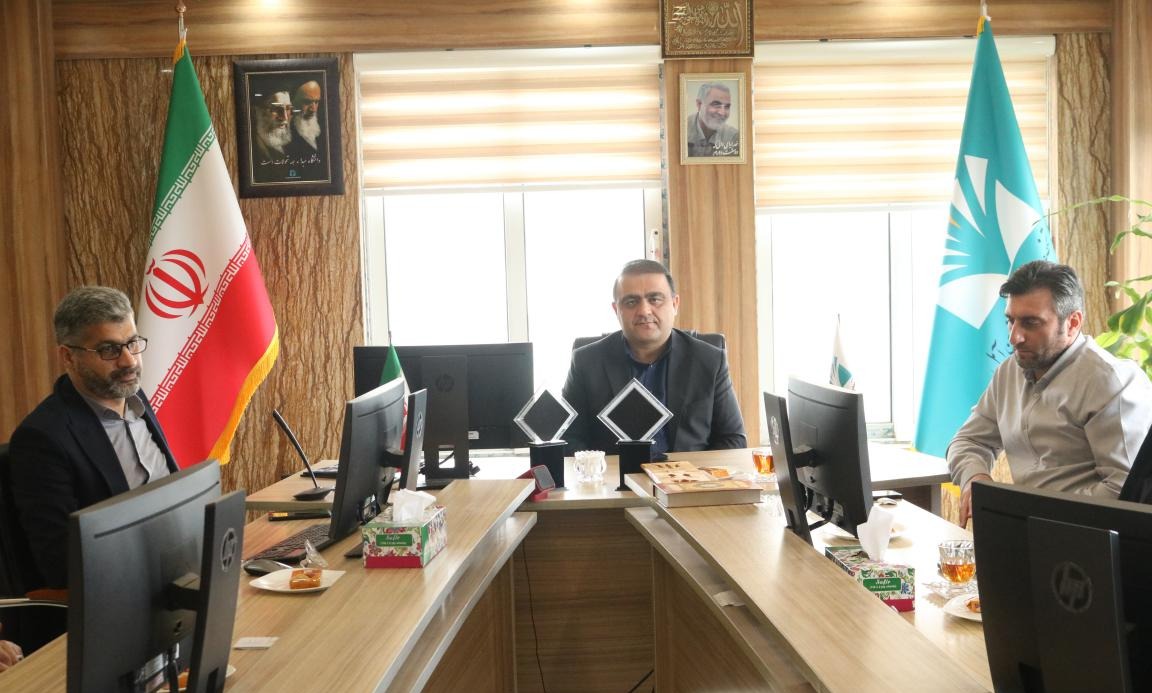 انتصاب دکتر نیک پی به عنوان سرپرست معاونت توسعه مدیریت و منابع دانشگاه