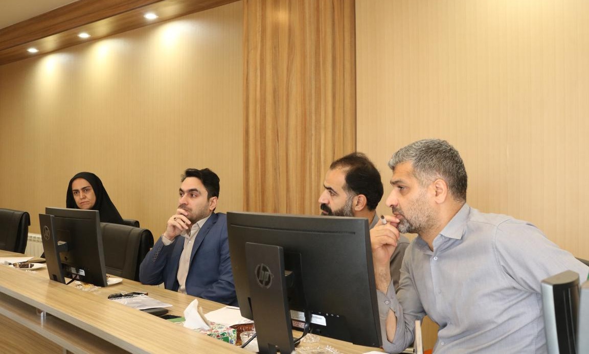 بررسی و بازدید معاون توسعه مدیریت و منابع از آخرین وضعیت پروژه های عمرانی دانشگاه
