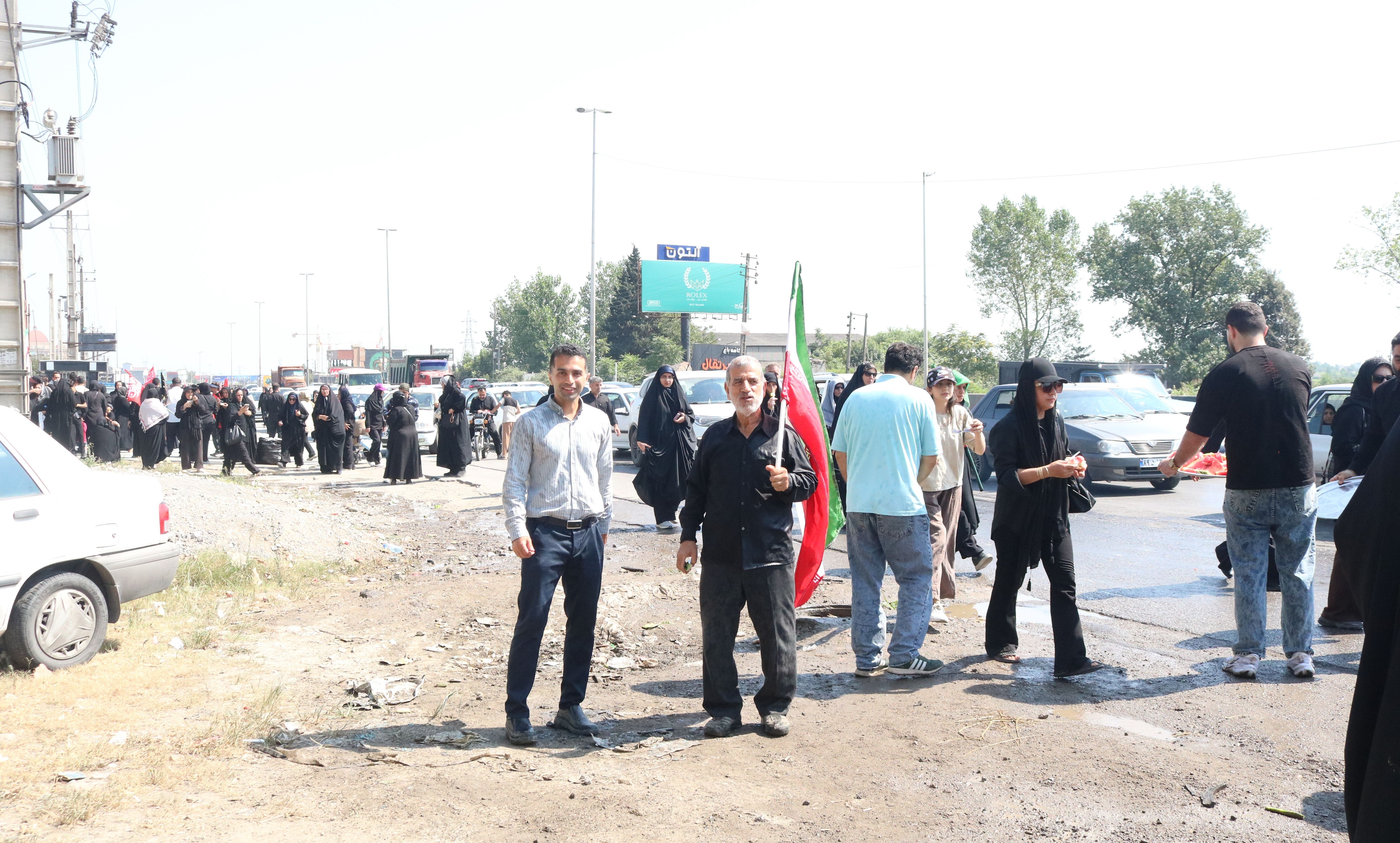 همگام با جاماندگان اربعین؛ دانشگاه تخصصی فناوری های نوین آمل در مسیر خدمت به زائران حسینی