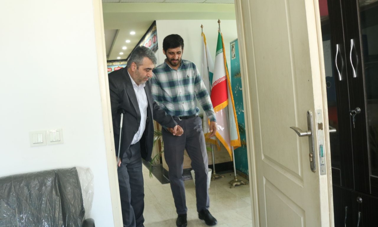 انتصاب دکتر فروزش به عنوان سرپرست دفتر ریاست، روابط عمومی و روابط بین الملل دانشگاه