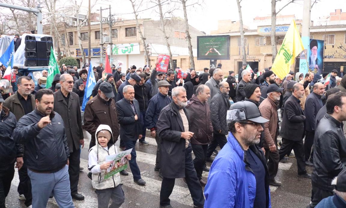 حضور دانشگاهیان دانشگاه تخصصی فناوری های نوین آمل در راهپیمایی روز قدس