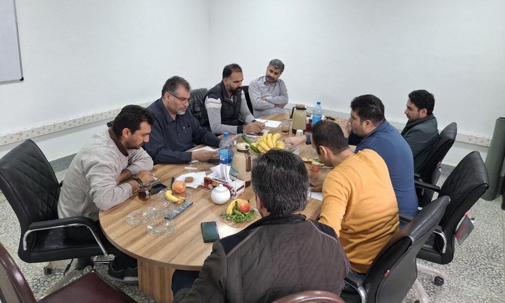 نشست معاون توسعه مدیریت و منابع دانشگاه با پیمانکاران پروژه های عمرانی