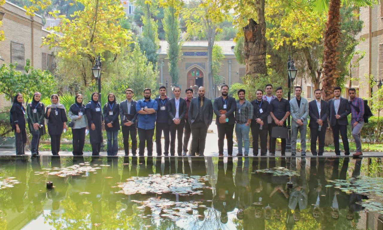 حضور دبیر انجمن علمی دامپزشکی از دانشگاه تخصصی فناوری های نوین آمل در مجمع عمومی اتحادیه انجمن های علمی دانشجویی دامپزشکی کشور