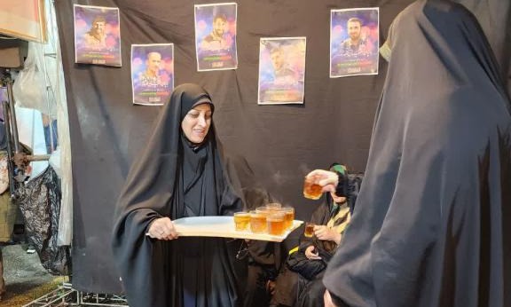  موکب  دانشگاه در سالروز شهادت شهدای مدافع حرم مازندرانی در میدان 17 شهریور آمل