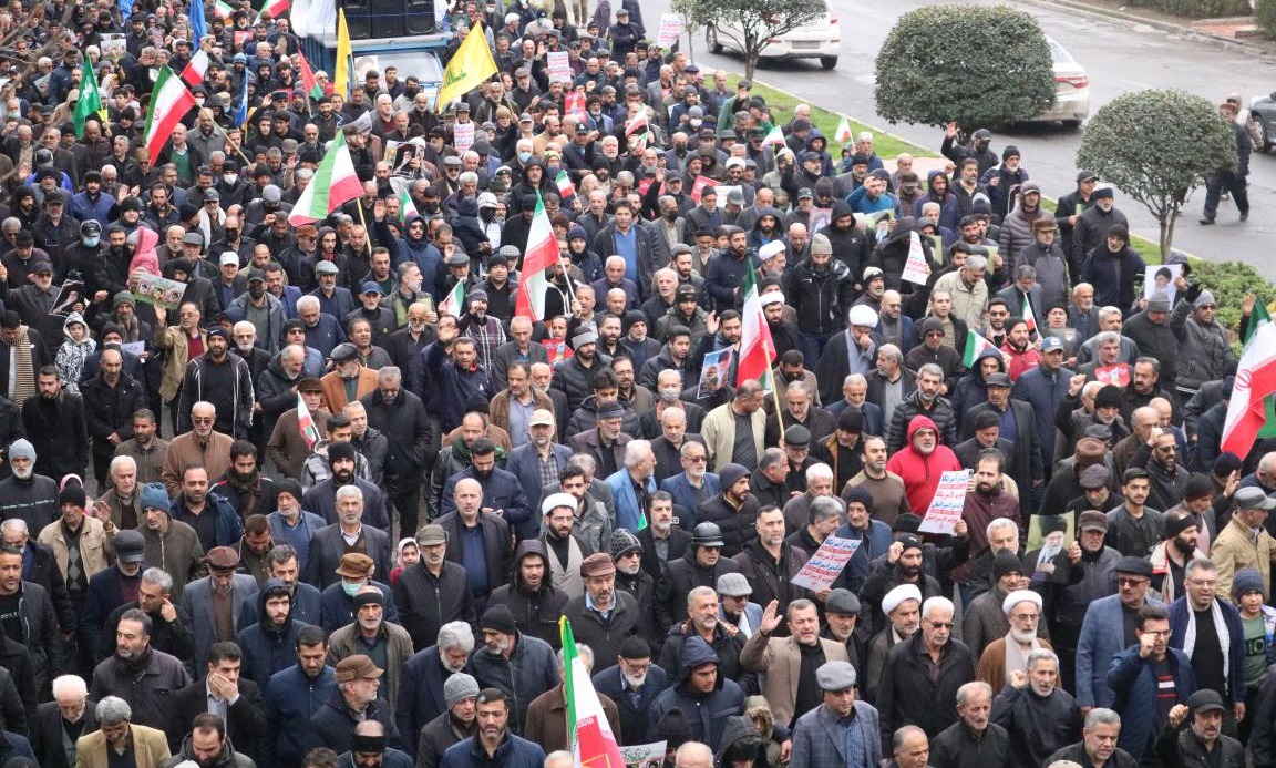 حضور دانشگاهیان دانشگاه تخصصی فناوری های نوین آمل در راهپیمایی روز قدس