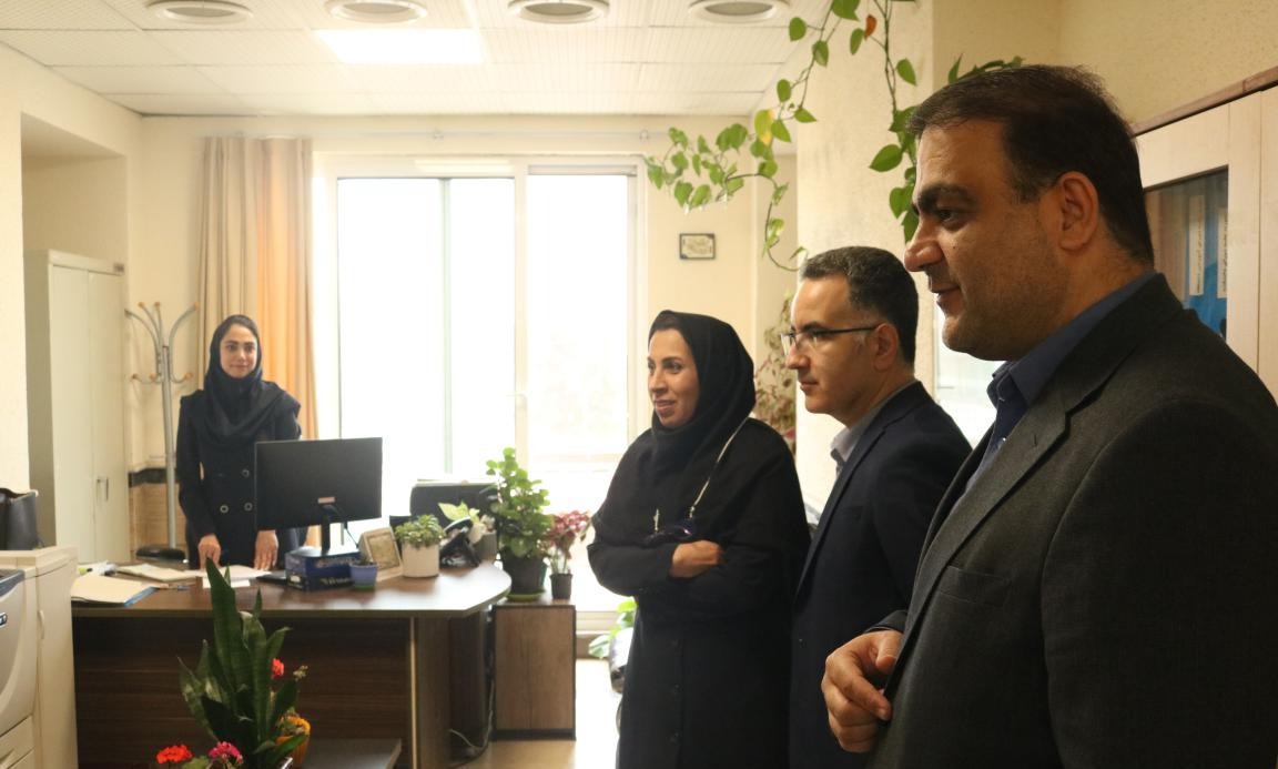 دیدار صمیمانه هیأت رئیسه با کارمندان دانشگاه