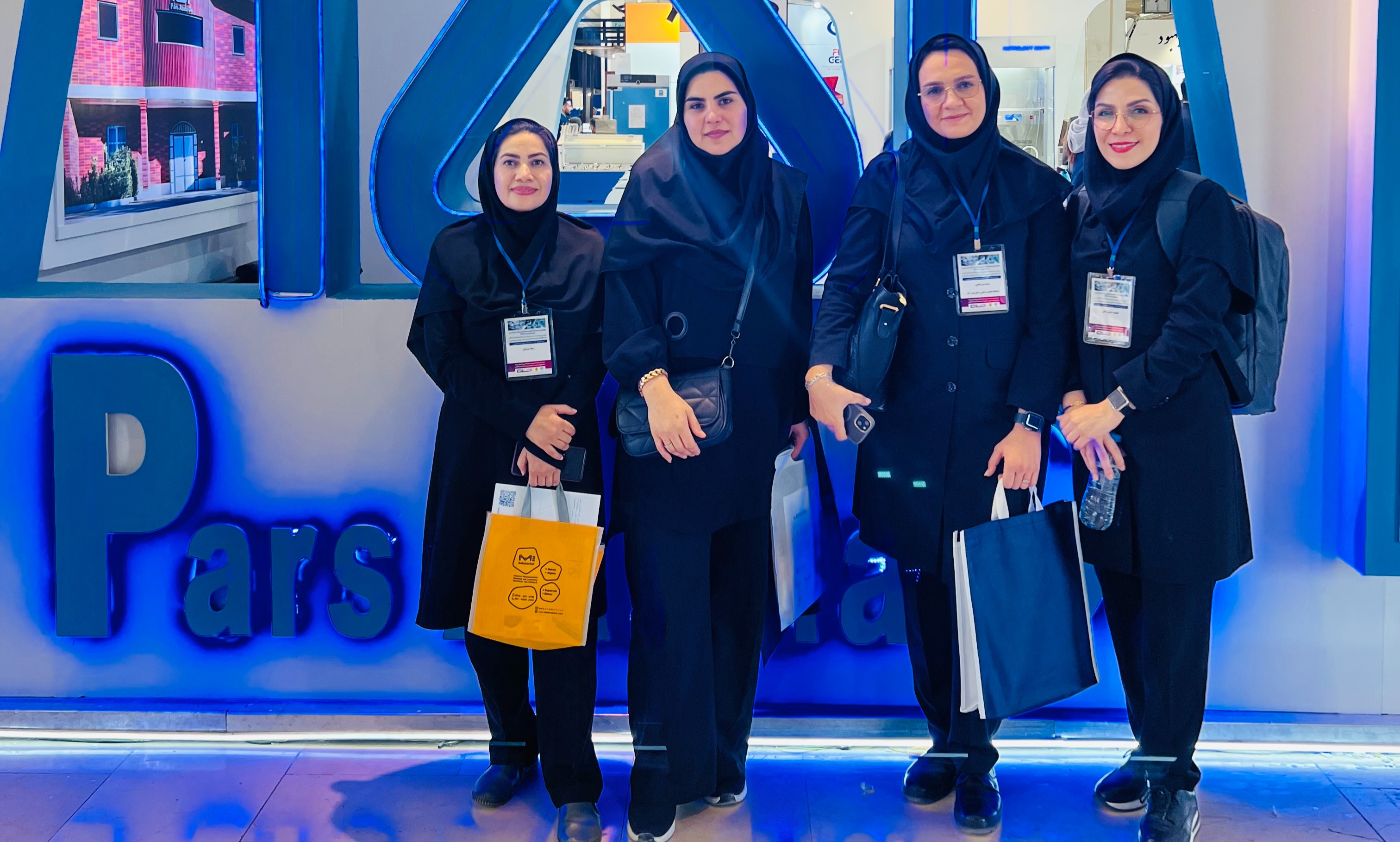 حضور رئیس شبکه آزمایشگاه های دانشگاه در نهمین نشست سالانه مدیران آزمایشگاه های مرکزی دانشگاه ها و مراکز پژوهشی و فناوری