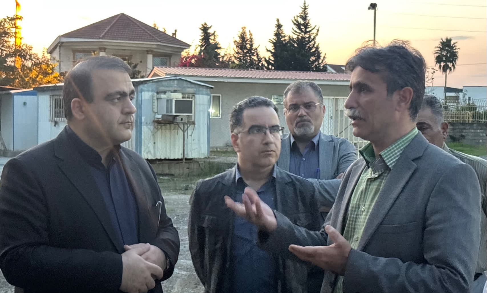 بازدید معاون عمرانی امور آموزش عالی سازمان برنامه و بودجه کشور از پروژه های عمرانی دانشگاه؛ تأکید بر پیگیری تأمین اعتبار خوابگاه خواهران