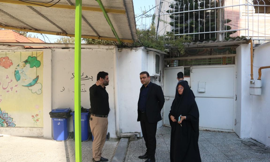 بازدید ریاست دانشگاه از خوابگاه های دانشجویی در آستانه سال تحصیلی جدید