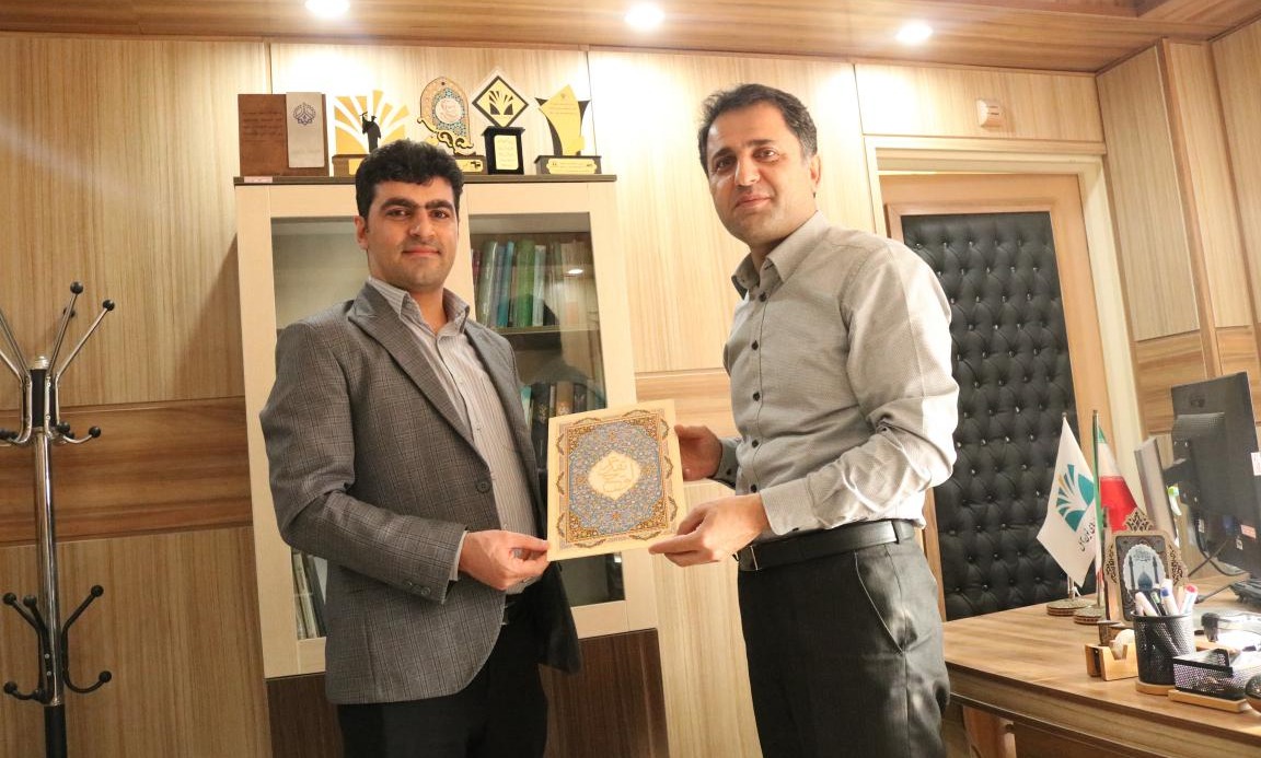 تقدیر از همکاران حوزه مالی دانشگاه به مناسبت روز حسابداری