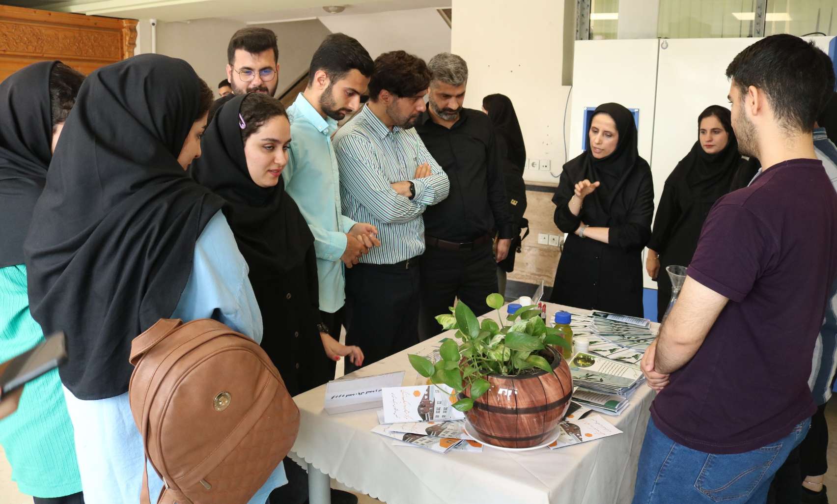 The Establishment of an Exhibition of Products and Achievements of the Scientific Association of the Faculty of Medicinal Plants