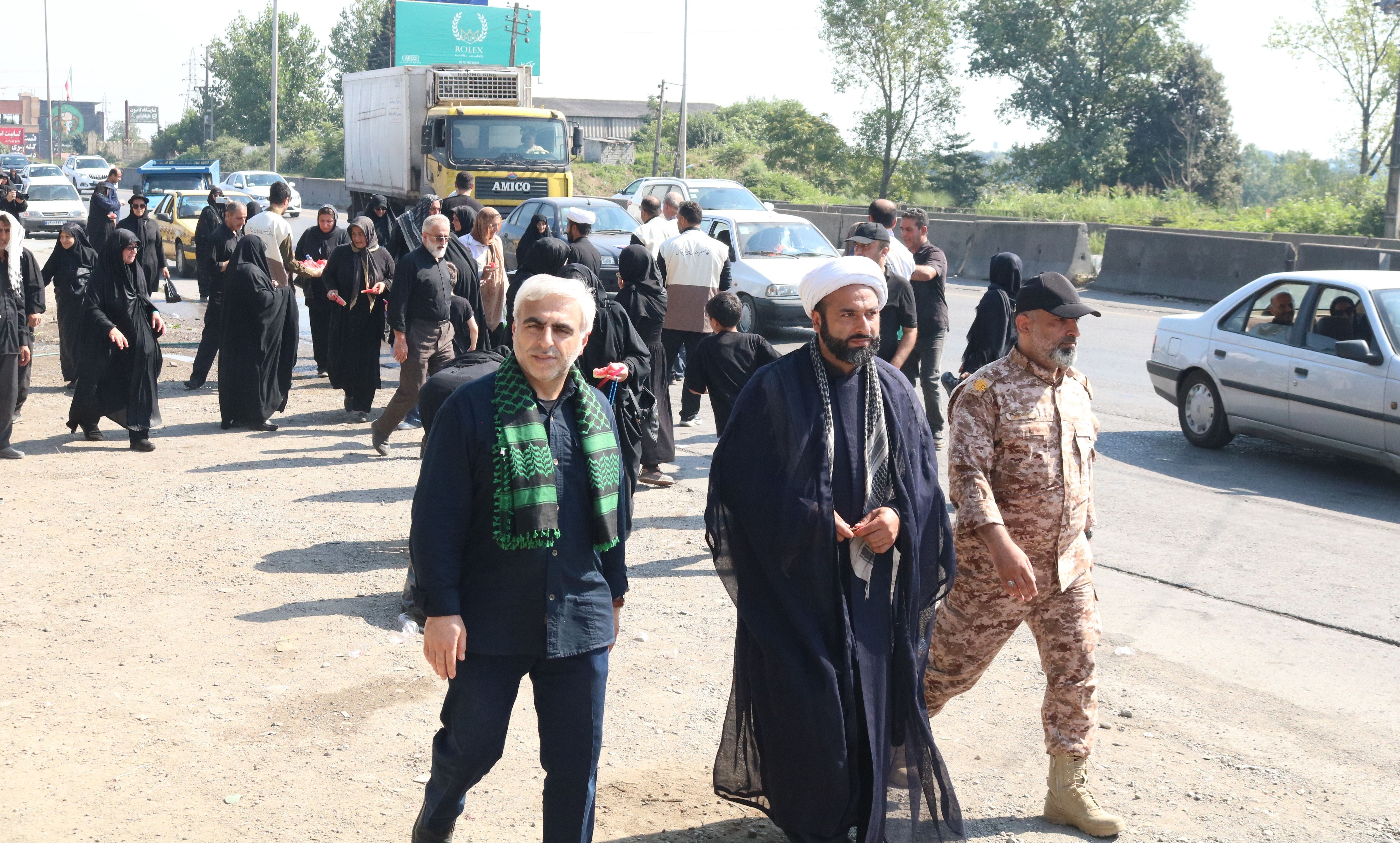 همگام با جاماندگان اربعین؛ دانشگاه تخصصی فناوری های نوین آمل در مسیر خدمت به زائران حسینی