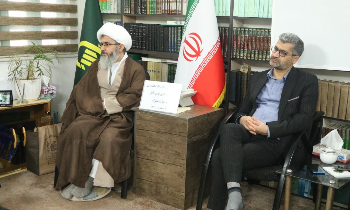 دیدار سرپرست و هیأت رئیسه دانشگاه با امام جمعه شهرستان آمل