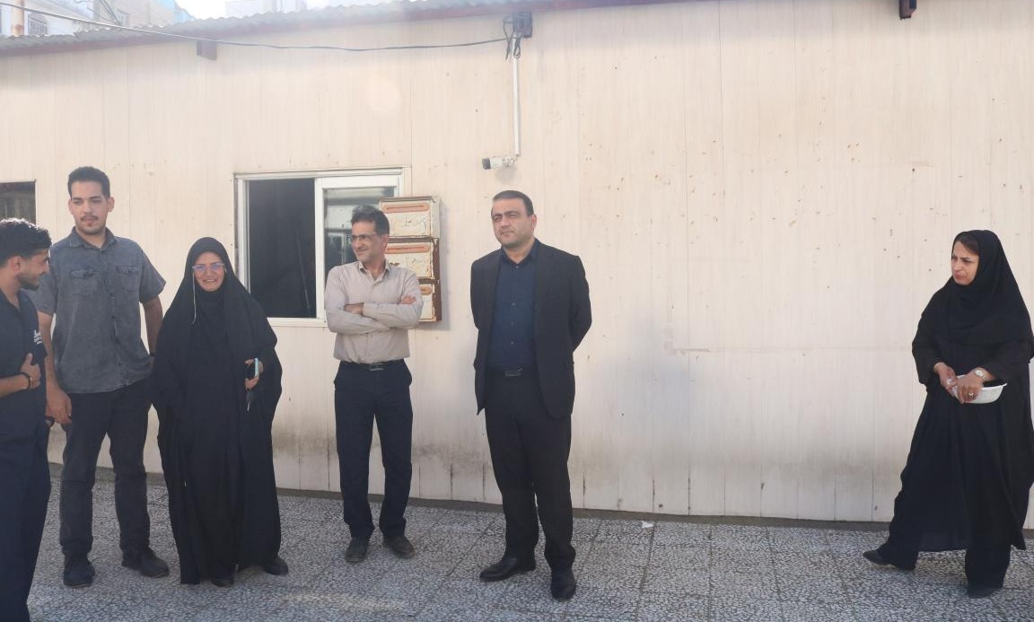 بازدید ریاست دانشگاه از خوابگاه های دانشجویی در آستانه سال تحصیلی جدید