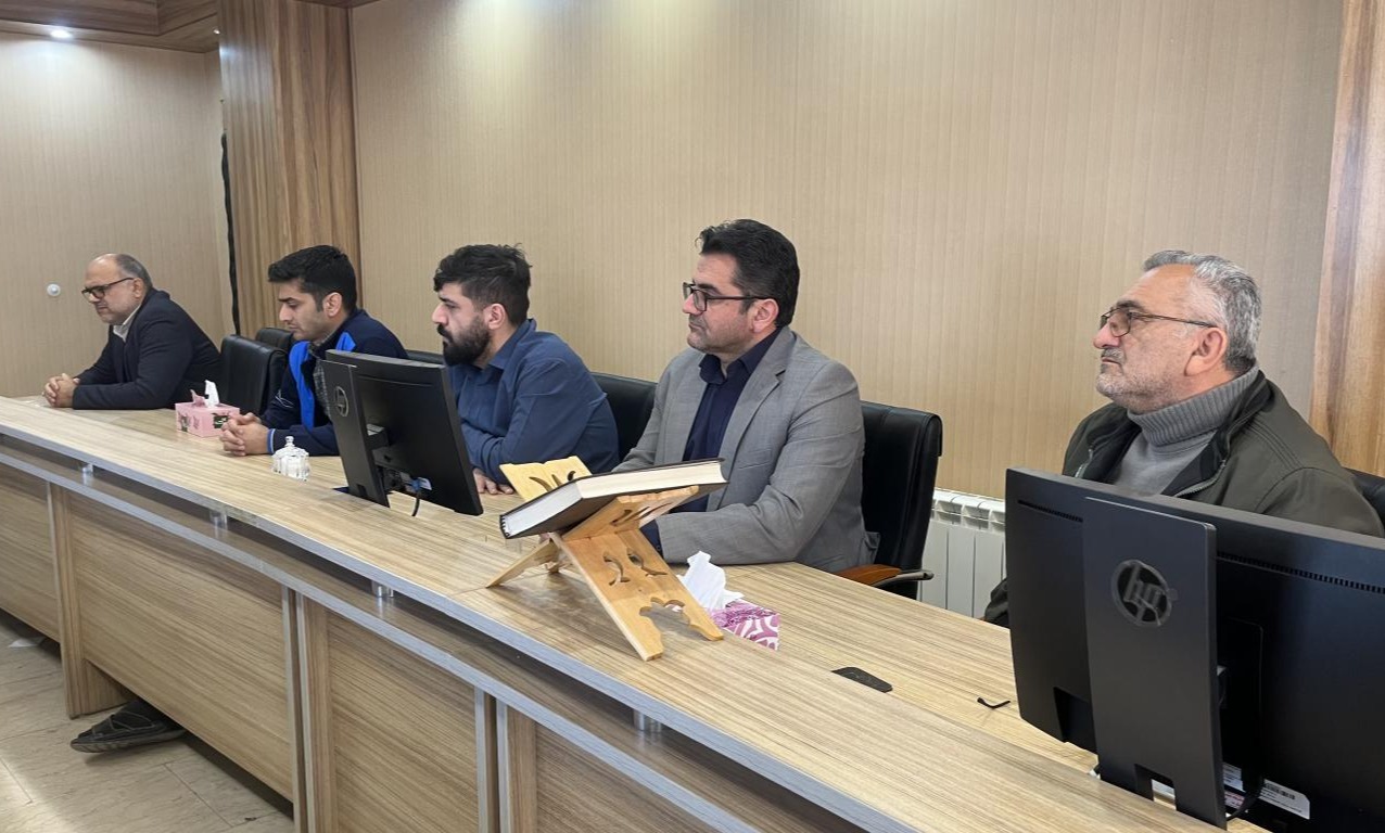 سلسله جلسات نشست معاون توسعه مدیریت و منابع با کارمندان دانشگاه