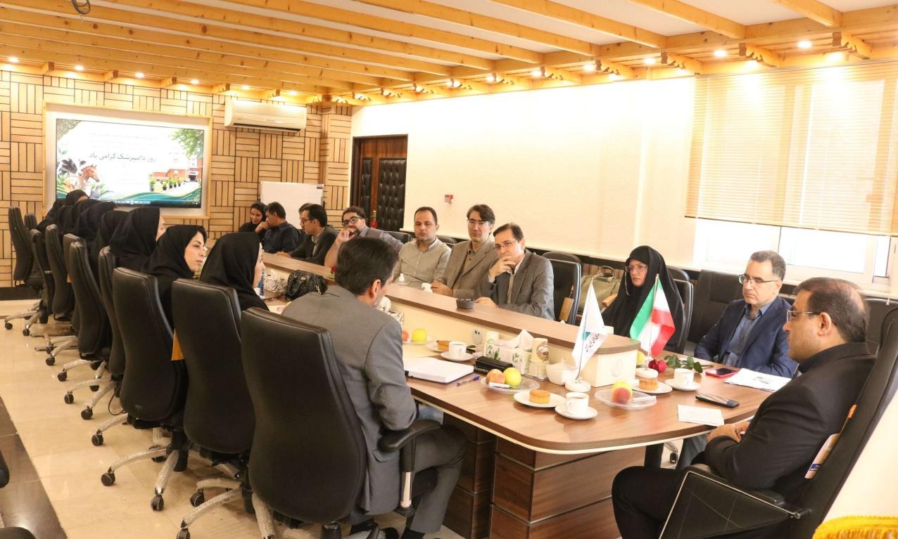 گرامیداشت روز ملی دامپزشکی در دانشگاه تخصصی فناوری های نوین آمل