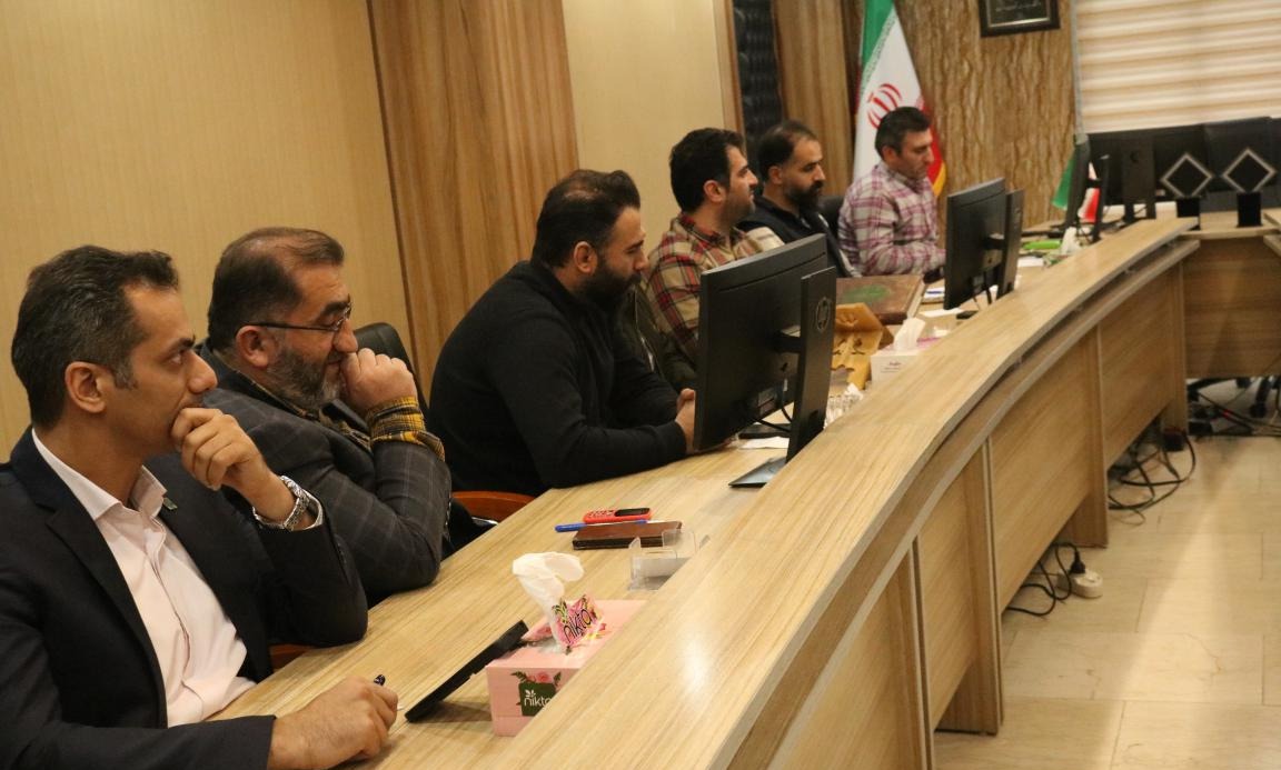 سلسله جلسات نشست معاون توسعه مدیریت و منابع با کارمندان دانشگاه