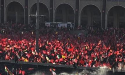 حضور پرشور دانشگاهیان دانشگاه تخصصی فناوری های نوین آمل در آیین وداع و تشییع پیکر مطهر قائد شهید امت