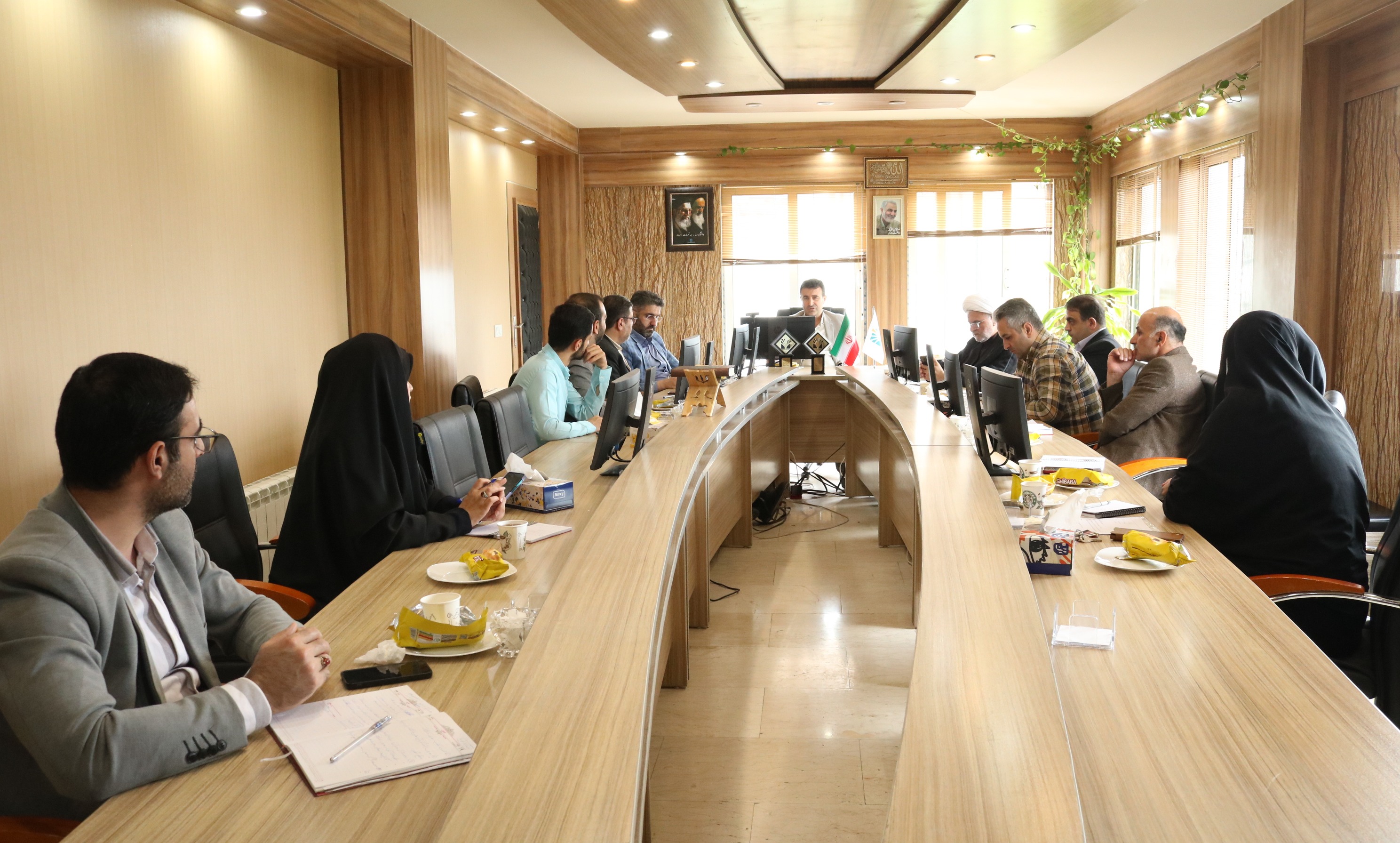 جلسه شورای فرهنگی و ستاد اقامه نماز دانشگاه تخصصی فناوری های نوین آمل برگزار شد