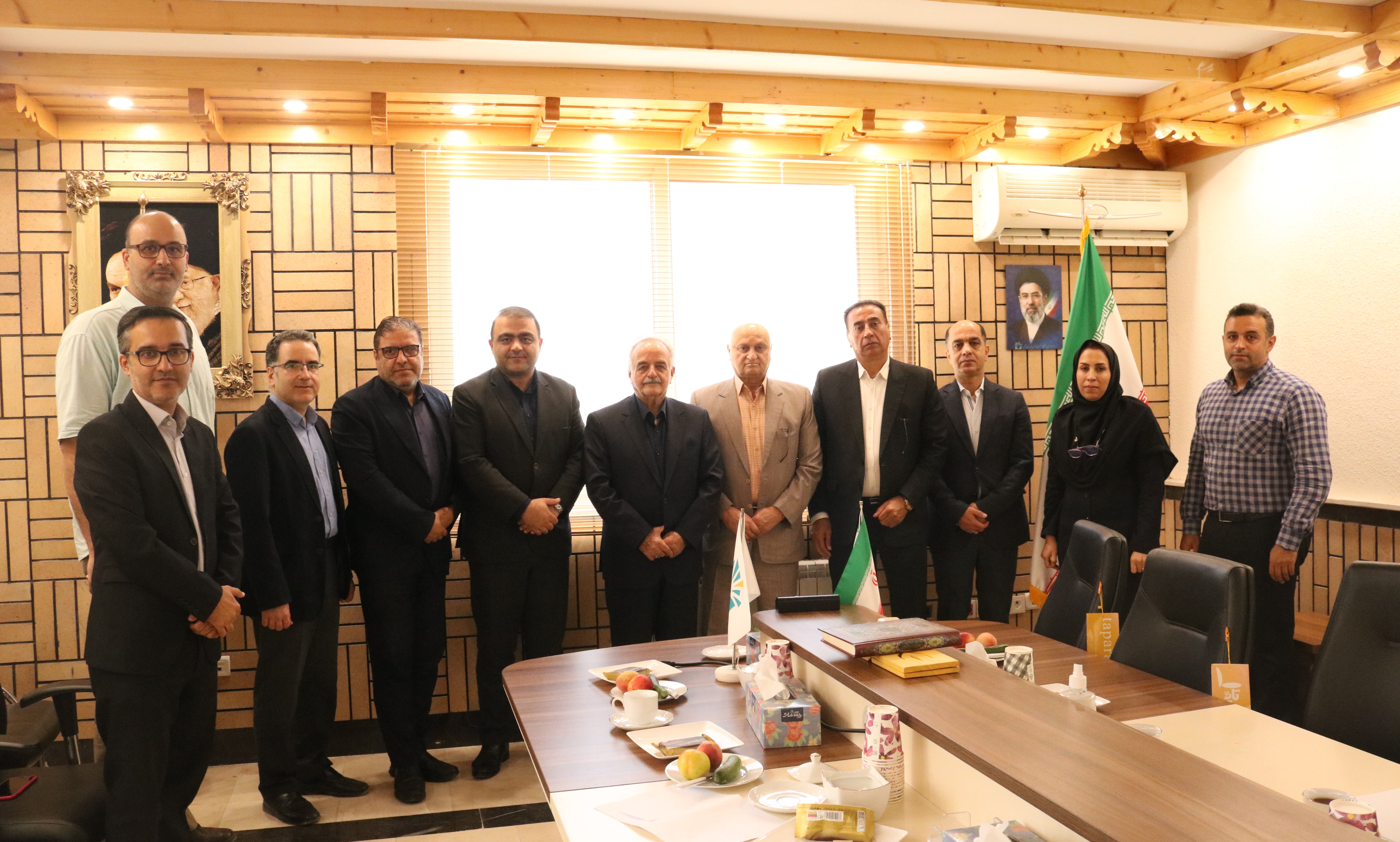 عزم دانشگاه برای تحول در تعامل با جامعه؛ نشست راهبردی با کارآفرینان، صنعتگران و خیرین نیک اندیش شهرستان آمل 