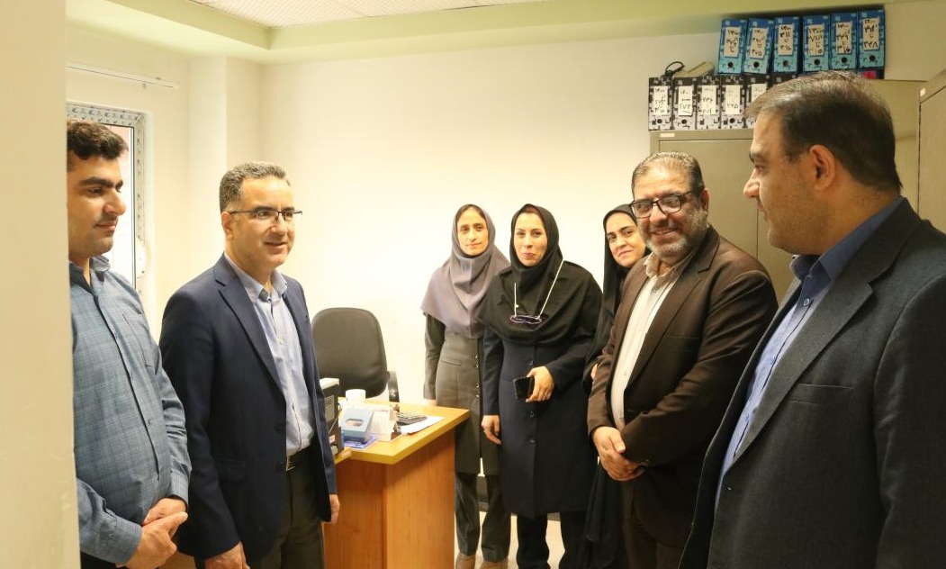 دیدار صمیمانه هیأت رئیسه با کارمندان دانشگاه