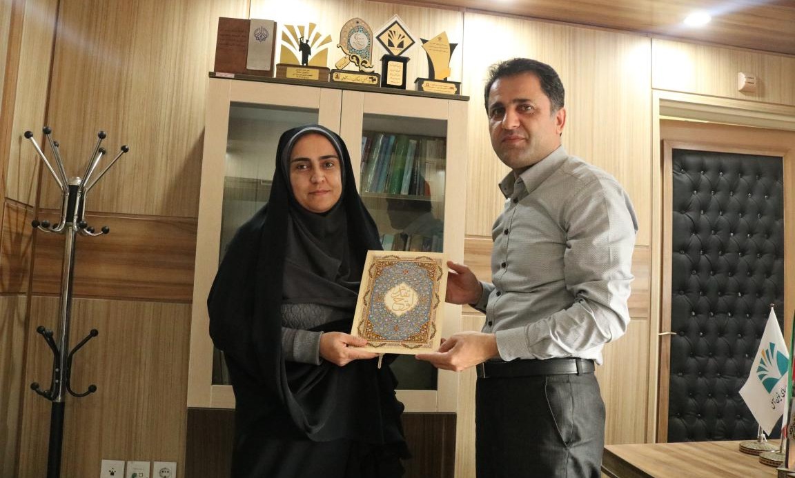 تقدیر از همکاران حوزه مالی دانشگاه به مناسبت روز حسابداری