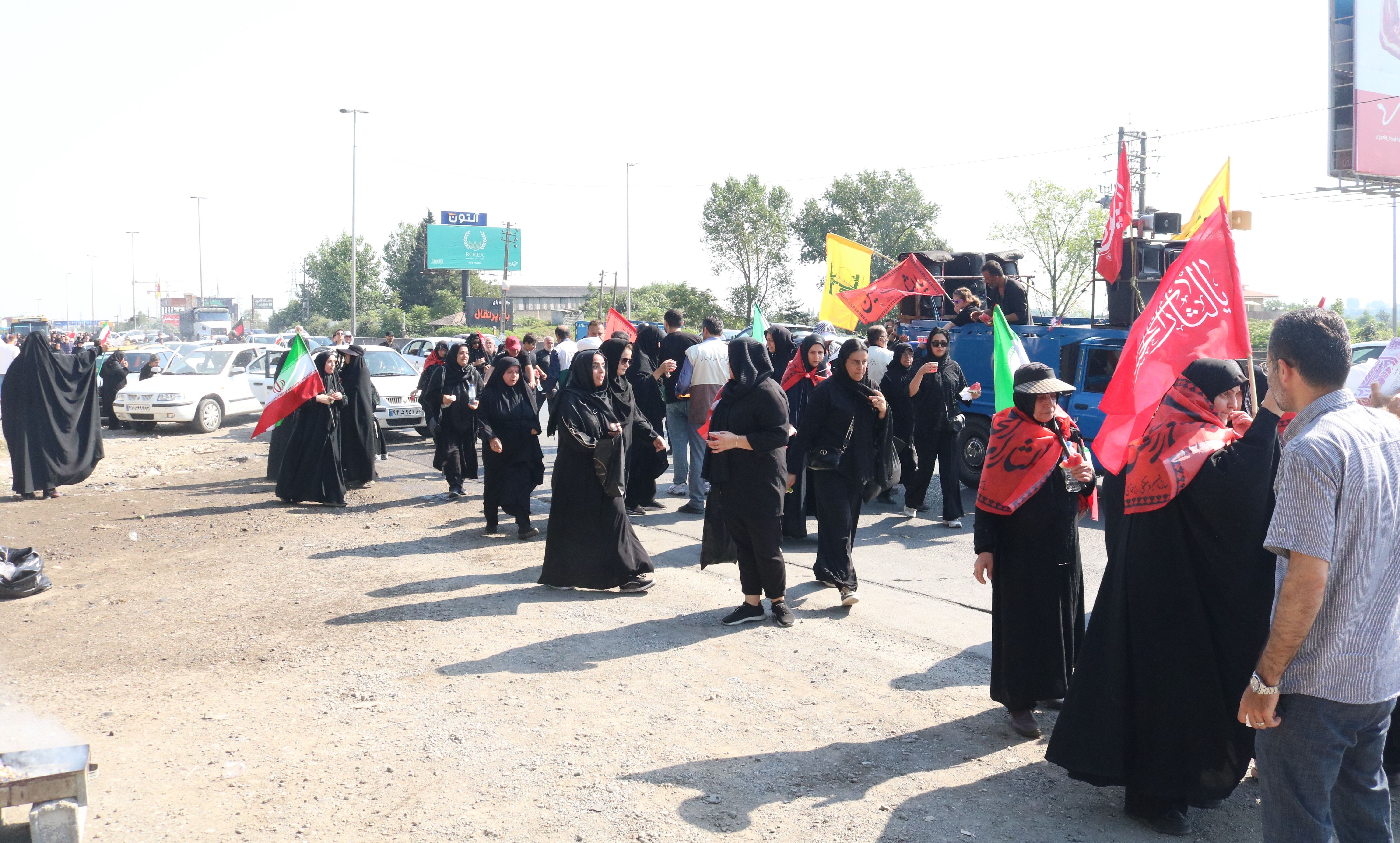 همگام با جاماندگان اربعین؛ دانشگاه تخصصی فناوری های نوین آمل در مسیر خدمت به زائران حسینی