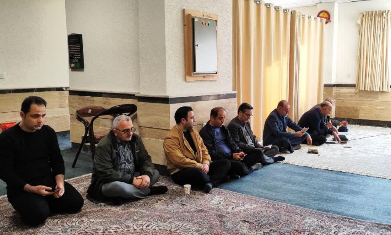 برگزاری مراسم معنوی قرائت زیارت عاشورا به مناسبت نیمه شعبان