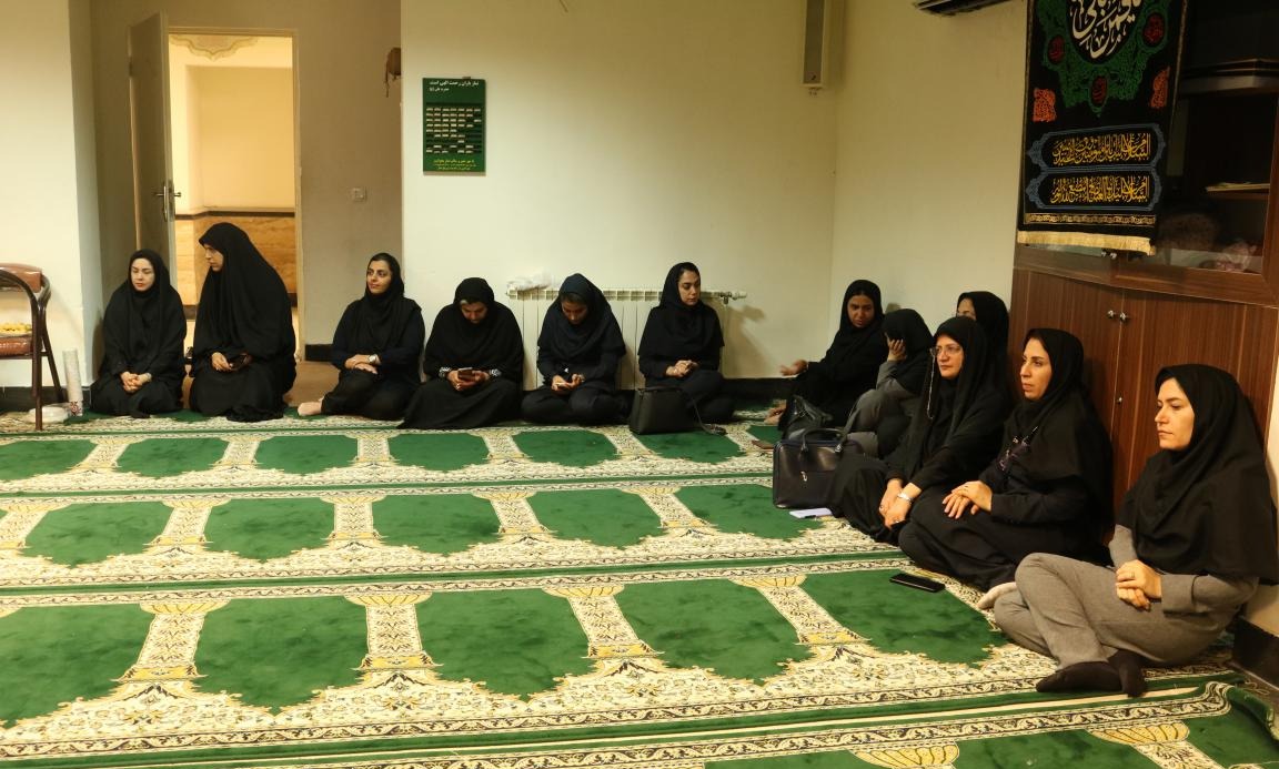 مراسم بزرگداشت دهمین سالگرد درگذشت خیر نیک اندیش دانشگاه حاجیه خانم زهرا تفضلی 