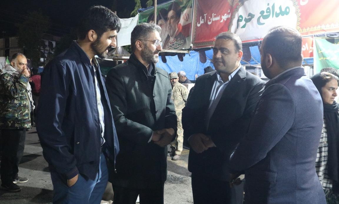 برپایی موکب دانشگاه به مناسبت دهه کرامت و روز دختر در میدان 17 شهریور آمل