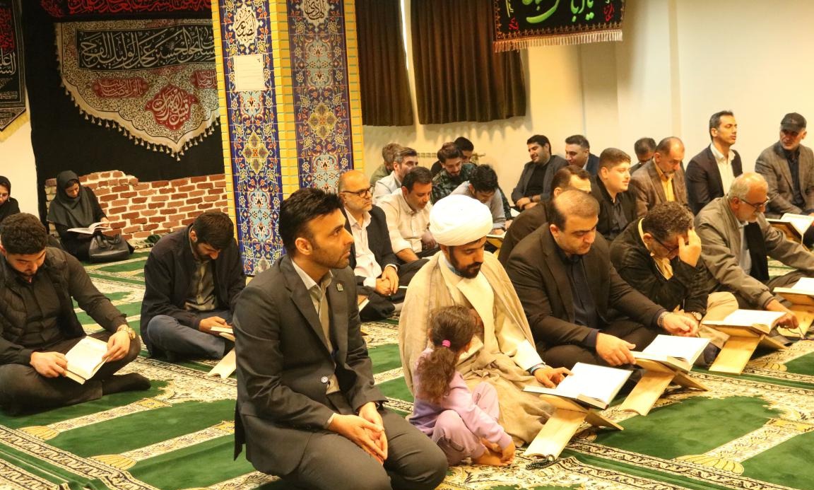 محفل انس با قرآن و ویژه برنامه دهه کرامت