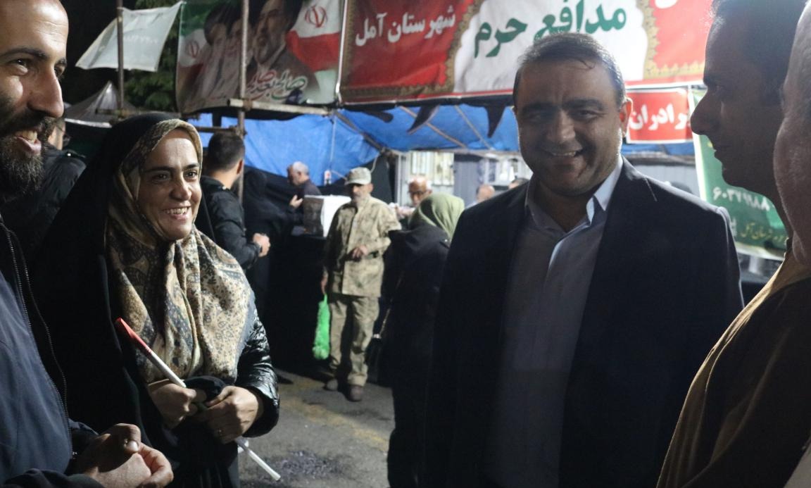 برپایی موکب دانشگاه به مناسبت دهه کرامت و روز دختر در میدان 17 شهریور آمل