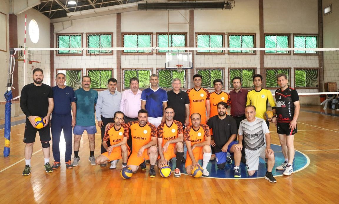 دیدار دوستانه والیبال کارکنان دانشگاه تخصصی فناوری های نوین با کارکنان دانشگاه شمال به مناسبت هفته تربیت بدنی