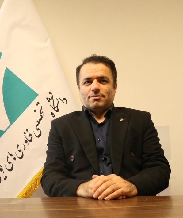 حسن نصیرائی